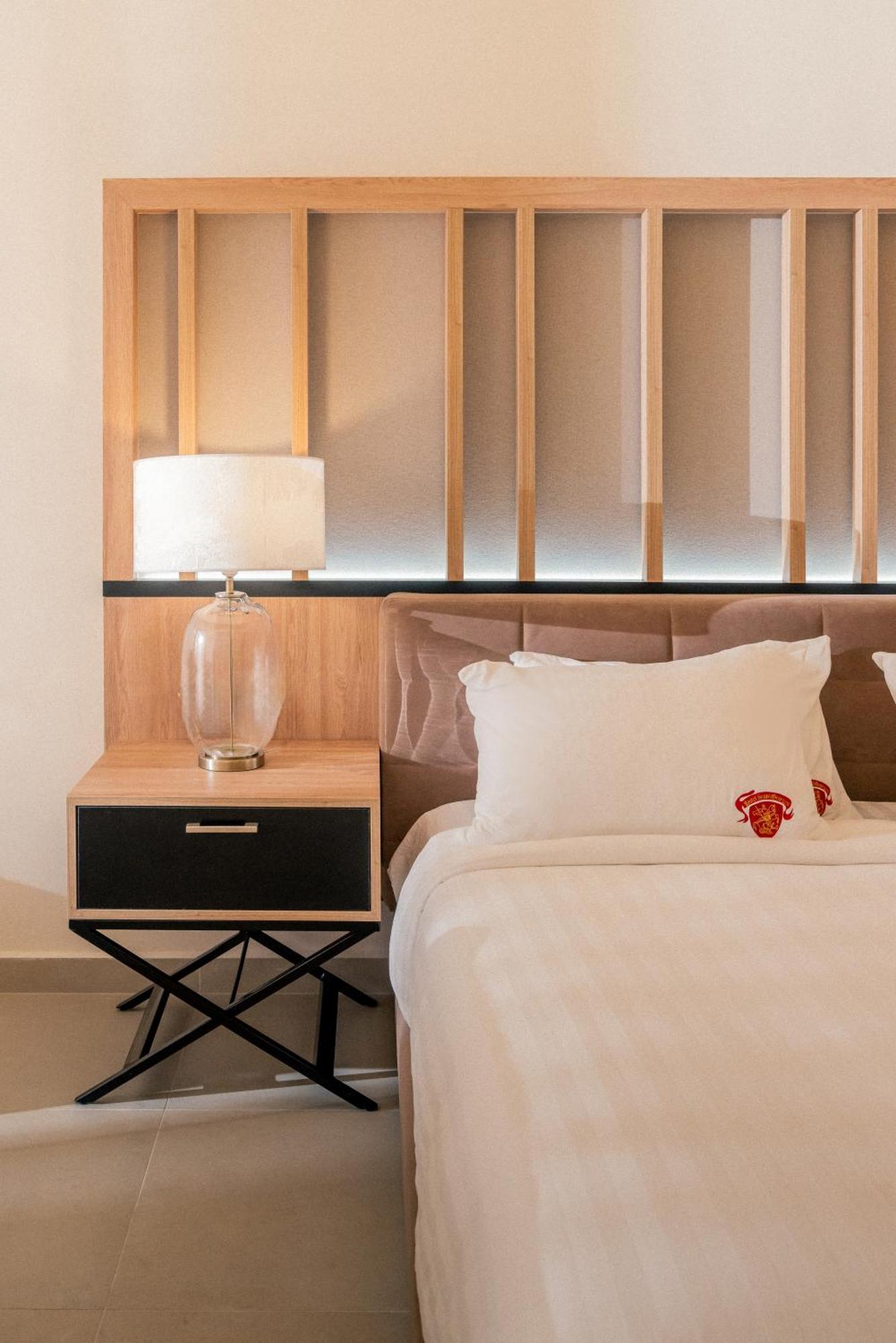 Hotel Saint Georges Beirut Al Marfa' Экстерьер фото