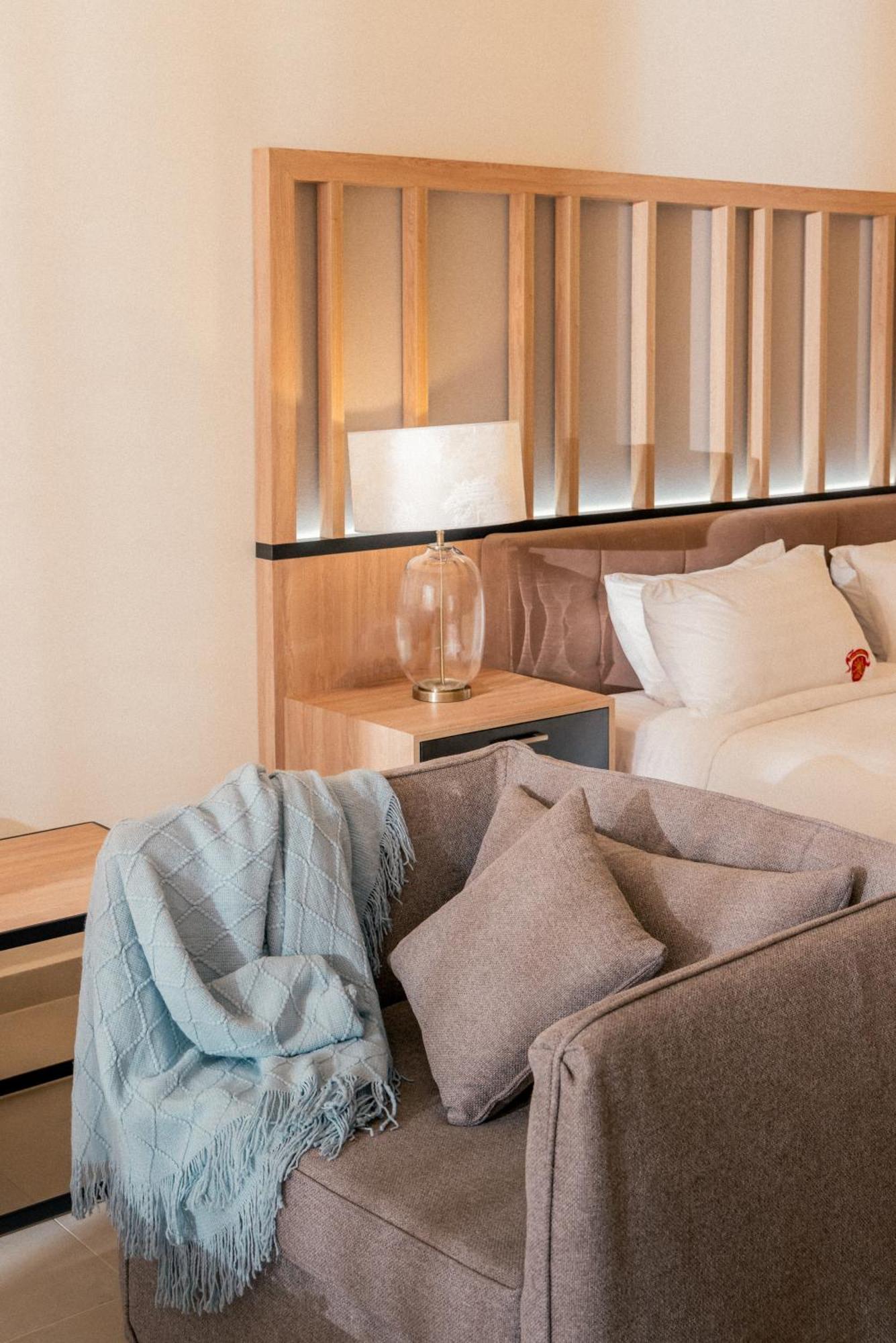 Hotel Saint Georges Beirut Al Marfa' Экстерьер фото